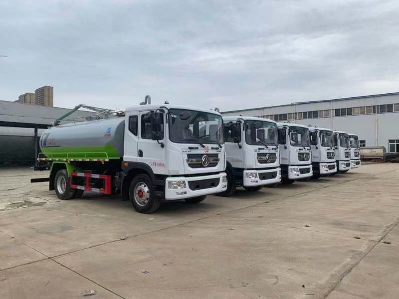 廣西玉林養(yǎng)殖場(chǎng)吸糞車+集中處理模式解決環(huán)保問(wèn)題成效顯著