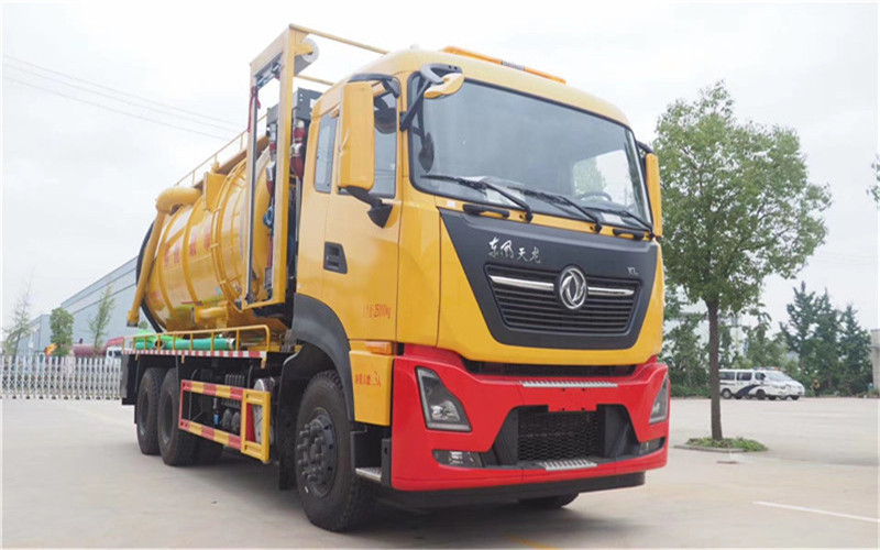 國六東風(fēng)13方吸污車性價(jià)比高而且吸糞能力超強(qiáng)