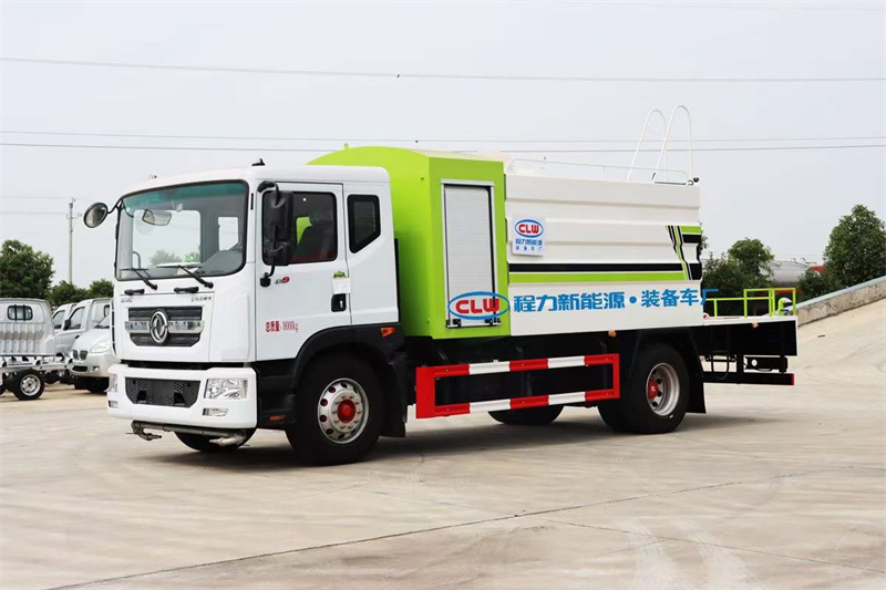 防疫消毒神器東風多利卡D9方罐抑塵車配置價格