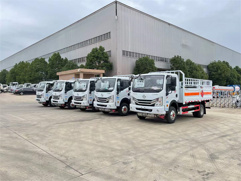 東風(fēng)?D6液化氣瓶運輸車